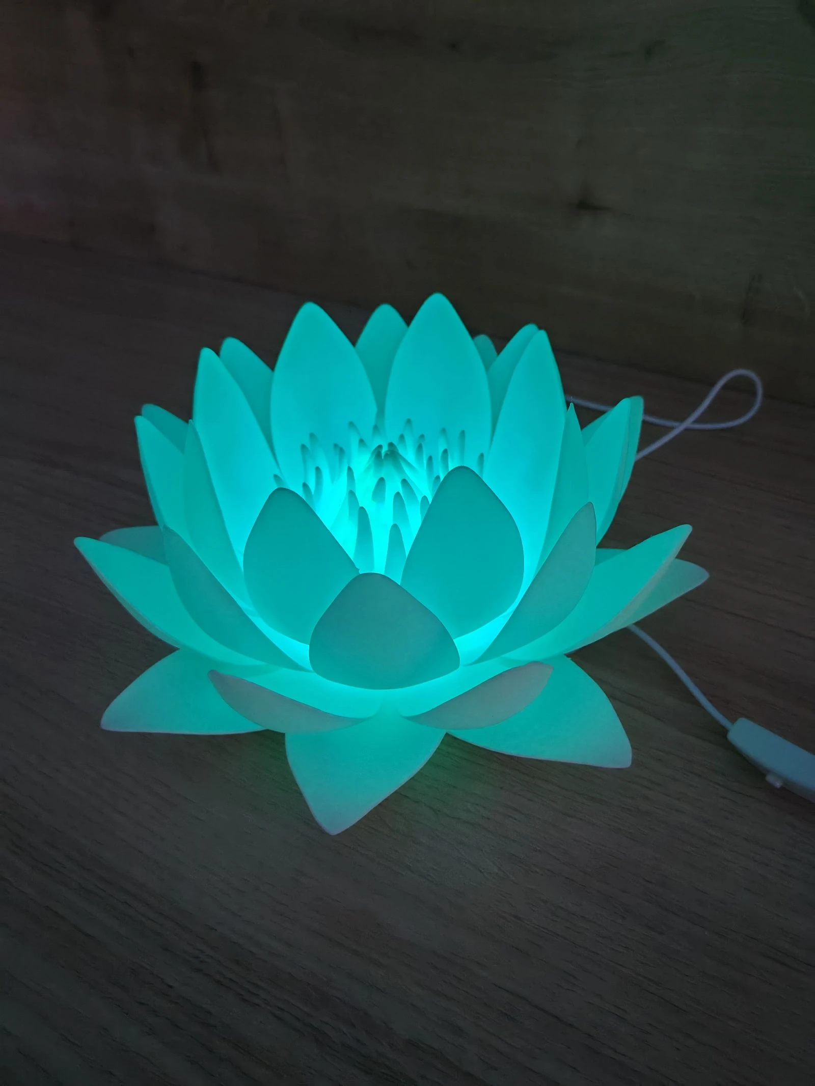 Lampe fleur de lotus LED RGB – photo 3